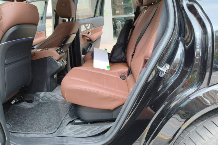 Used Mercedes-Benz GLS 2024 GLS 450 4MATIC Stylish Model Left Rear Seat