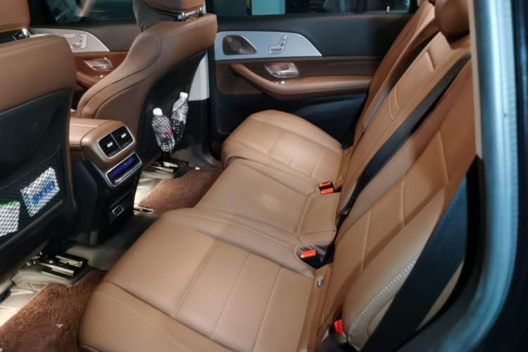 Used Mercedes-Benz GLS 2024 GLS 450 4MATIC Dynamic Edition Left Rear Seat