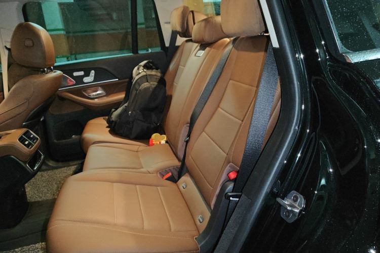 Used Mercedes-Benz GLS 2024 GLS 450 4MATIC Stylish Model Left Rear Seat