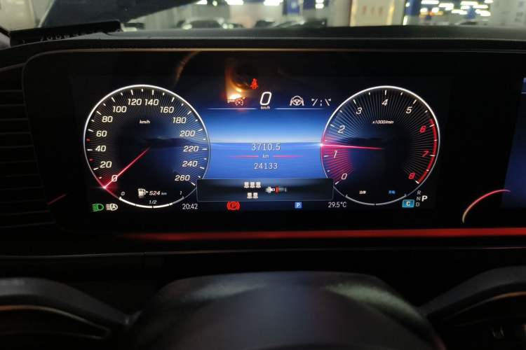 Used Mercedes-Benz GLS 2024 GLS 450 4MATIC Stylish Model Odometer Close Up