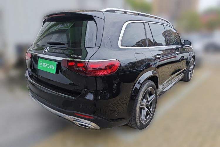 Used Mercedes-Benz GLS 2024 GLS 450 4MATIC Stylish Model Rear Right 45 Deg
