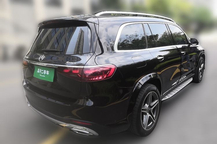 Used Mercedes-Benz GLS 2024 GLS 450 4MATIC Stylish Model Rear Right 45 Deg