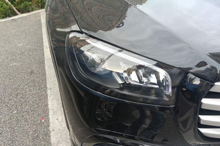 Used Mercedes-Benz GLS 2024 GLS 450 4MATIC Dynamic Edition Right Front Headlight