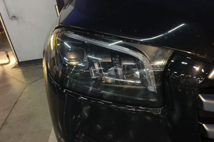 Used Mercedes-Benz GLS 2024 GLS 450 4MATIC Stylish Model Right Front Headlight