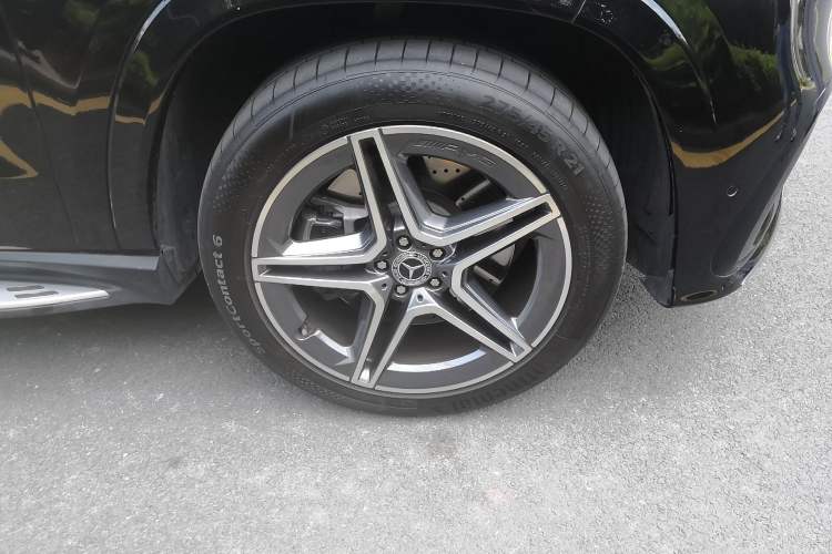Used Mercedes-Benz GLS 2024 GLS 450 4MATIC Stylish Model Right Front Wheel Hub