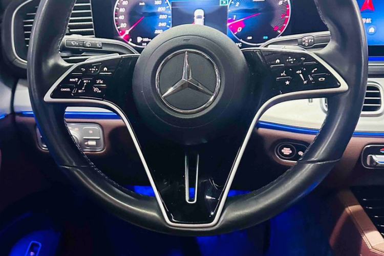 Used Mercedes-Benz GLS 2024 GLS 400 4MATIC Steering Wheel