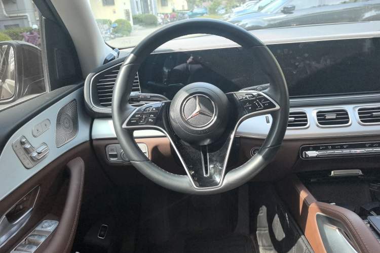 Used Mercedes-Benz GLS 2024 GLS 400 4MATIC Steering Wheel
