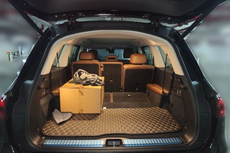 Used Mercedes-Benz GLS 2024 GLS 450 4MATIC Stylish Model Trunk