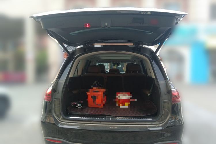 Used Mercedes-Benz GLS 2024 GLS 450 4MATIC Luxury Model Trunk