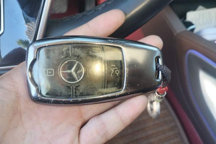 Used Mercedes-Benz GLS 2024 GLS 400 4MATIC Vehicle Key