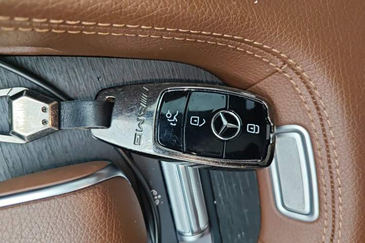 Used Mercedes-Benz GLS 2024 GLS 450 4MATIC Stylish Model Vehicle Key
