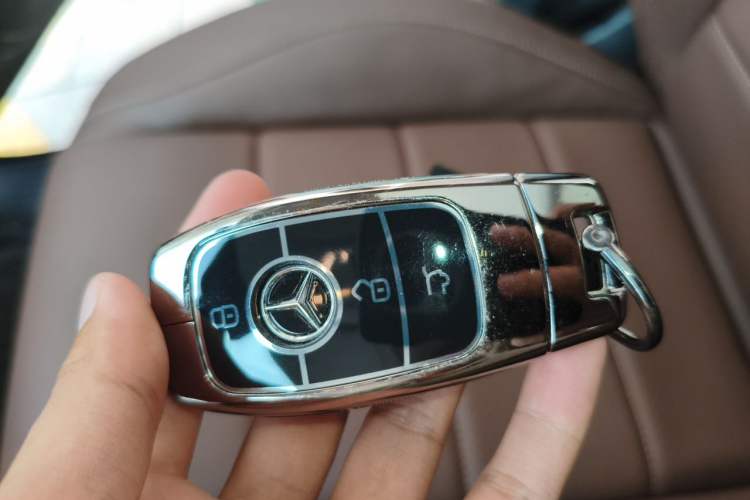 Used Mercedes-Benz GLS 2024 GLS 450 4MATIC Stylish Model Vehicle Key