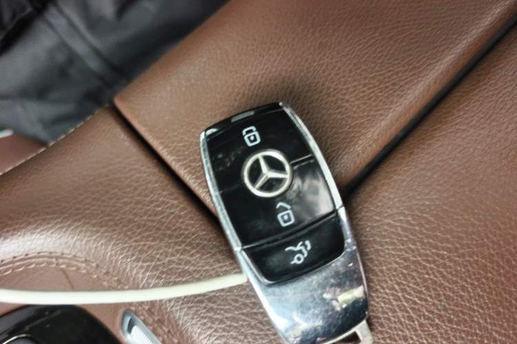 Used Mercedes-Benz GLS 2024 GLS 400 4MATIC Vehicle Key