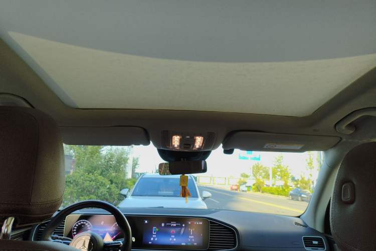 Used Mercedes-Benz GLS 2024 GLS 450 4MATIC Stylish Model Headliner