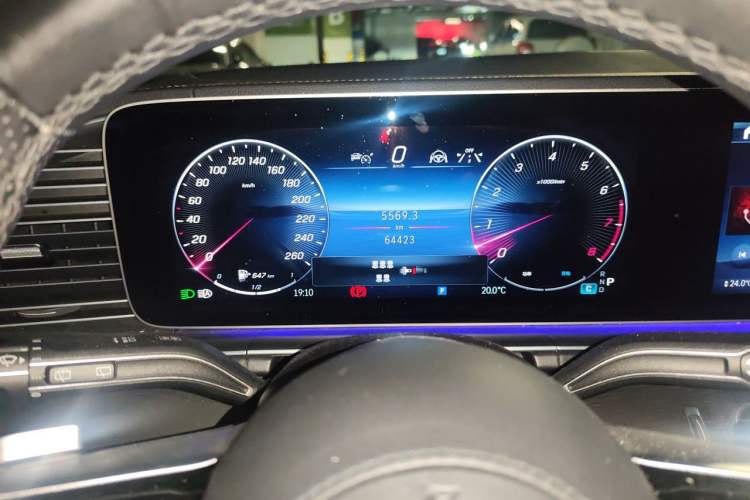 Used Mercedes-Benz GLS 2024 GLS 450 4MATIC Stylish Model Instrument Cluster