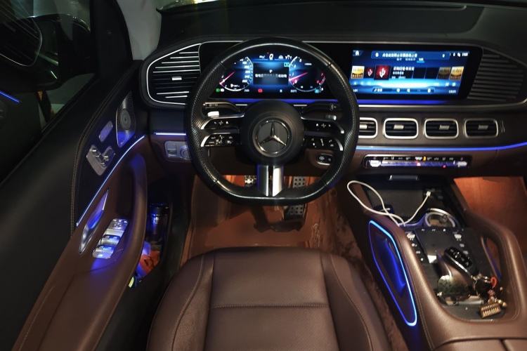 Used Mercedes-Benz GLS 2024 GLS 450 4MATIC Stylish Model Steering Wheel