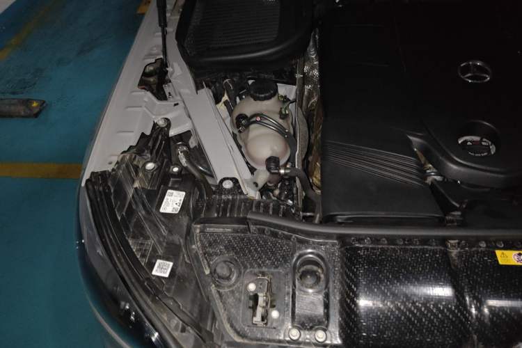 Used Mercedes-Benz GLS 2024 GLS 450 4MATIC Stylish Model Engine Bay Right