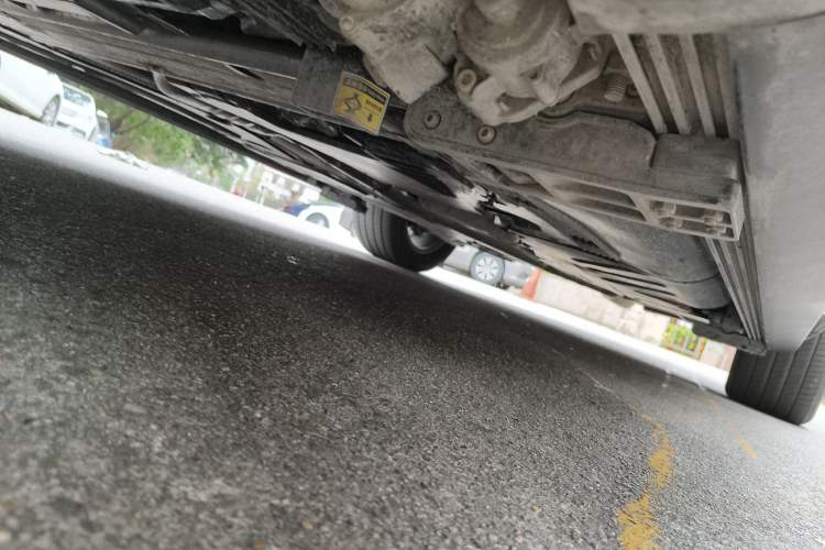 Used Mercedes-Benz GLS 2025 GLS 450 4MATIC Dynamic Edition Chassis Front Left
