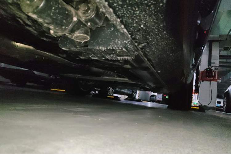 Used Mercedes-Benz GLS 2025 GLS 450 4MATIC Luxury Model Chassis Rear Right