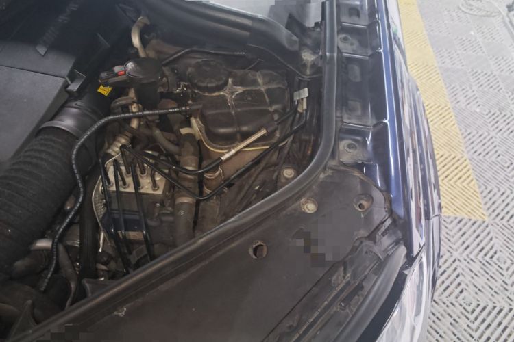 Used Mercedes-Benz GLS AMG 2016 AMG GLS 63 4MATIC Engine Bay Left