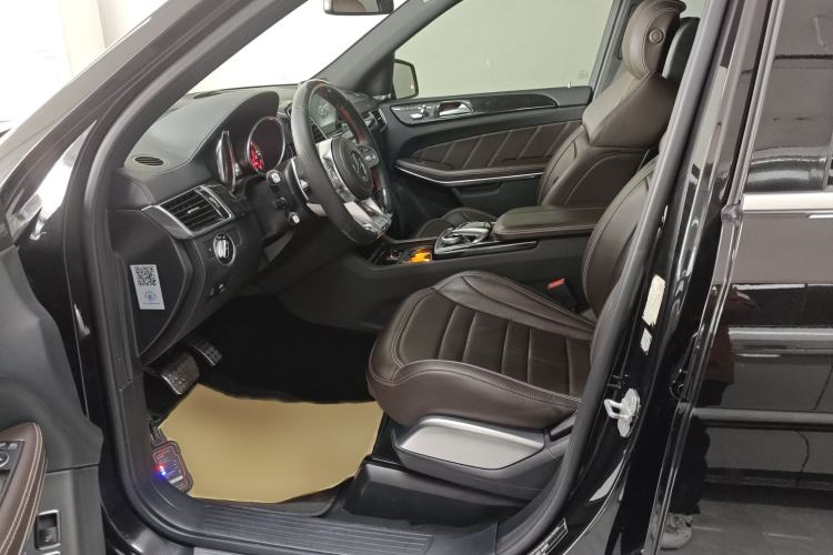 Used Mercedes-Benz GLS AMG 2016 AMG GLS 63 4MATIC Interior 3