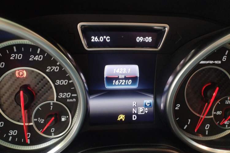 Used Mercedes-Benz GLS AMG 2016 AMG GLS 63 4MATIC Odometer Close Up