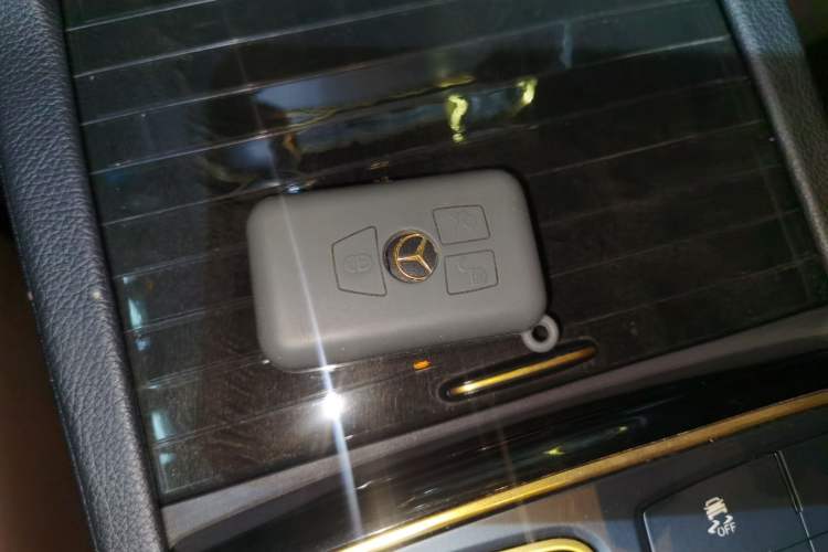 Used Mercedes-Benz GLS AMG 2016 AMG GLS 63 4MATIC Vehicle Key
