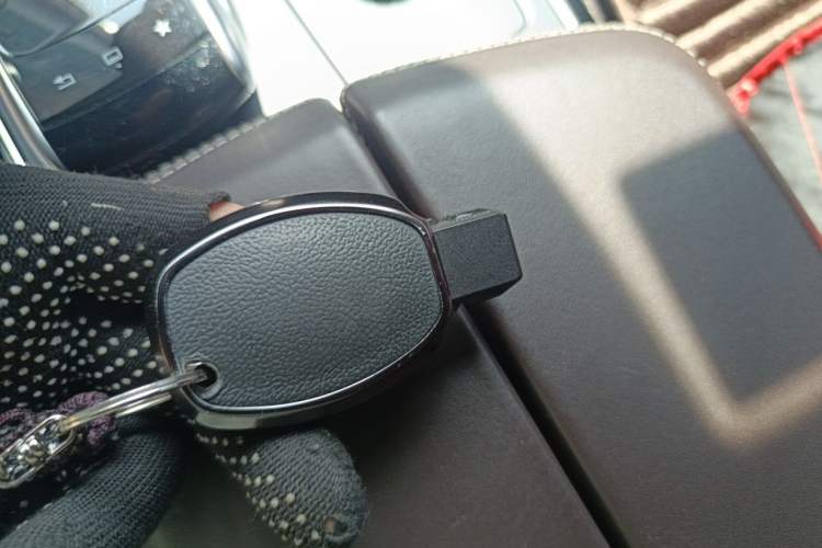 Used Mercedes-Benz GLS AMG 2016 AMG GLS 63 4MATIC Vehicle Key