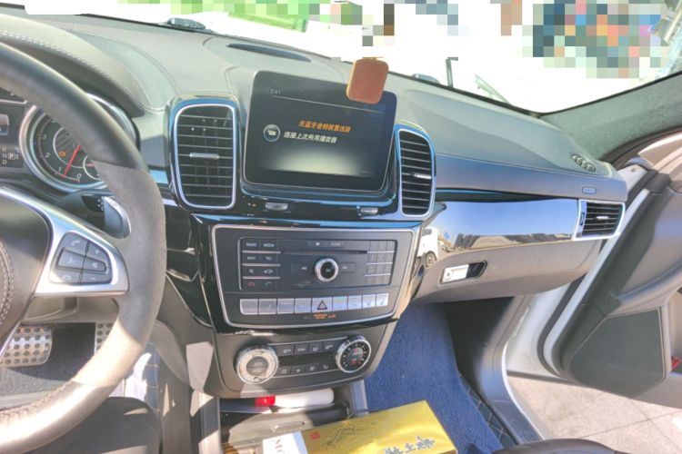 Used Mercedes-Benz GLS AMG 2016 AMG GLS 63 4MATIC Audio And AC Panel