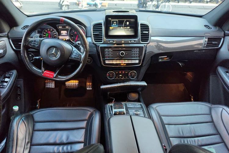 Used Mercedes-Benz GLS AMG 2017 AMG GLS 63 4MATIC Center Console