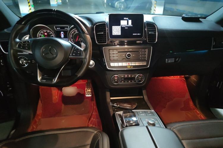 Used Mercedes-Benz GLS AMG 2017 AMG GLS 63 4MATIC Center Console