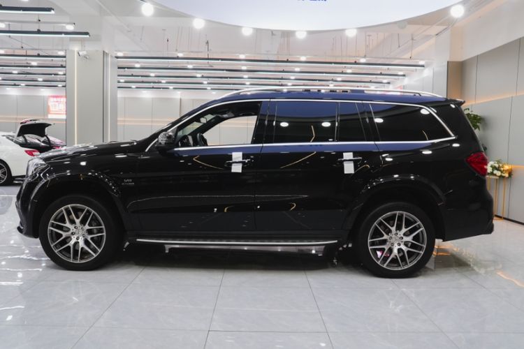 Used Mercedes-Benz GLS AMG 2017 AMG GLS 63 4MATIC Exterior 2
