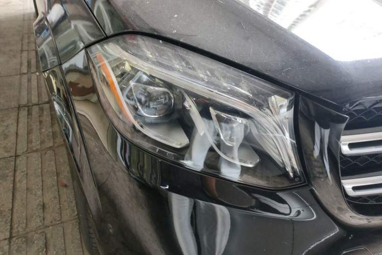 Used Mercedes-Benz GLS AMG 2017 AMG GLS 63 4MATIC Right Front Headlight