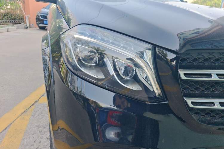Used Mercedes-Benz GLS AMG 2017 AMG GLS 63 4MATIC Right Front Headlight