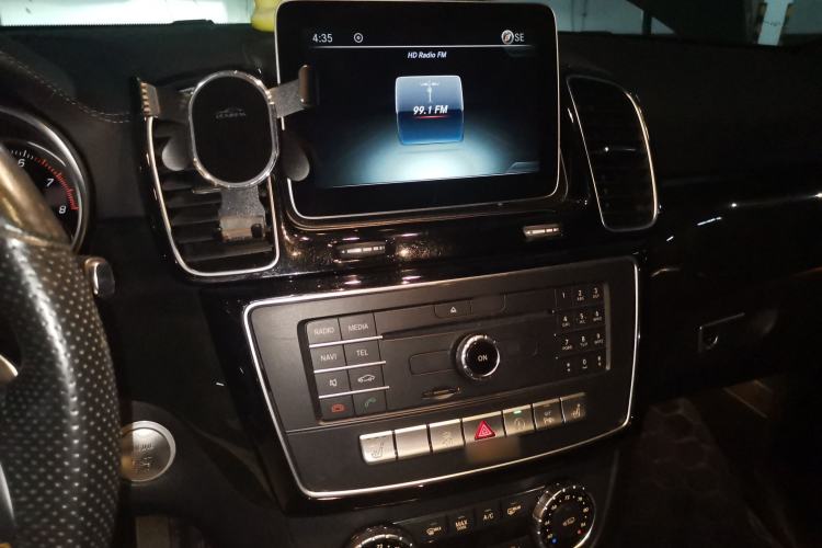 Used Mercedes-Benz GLS-Class  Audio And AC Panel