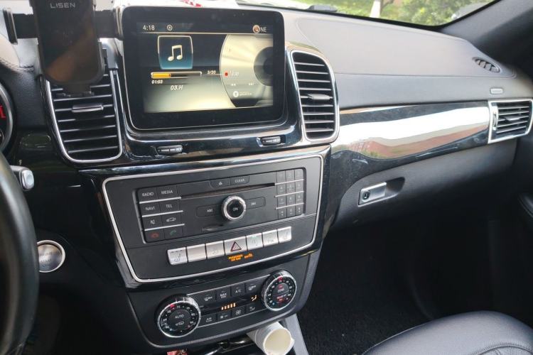 Used Mercedes-Benz GLS-Class  Audio And AC Panel