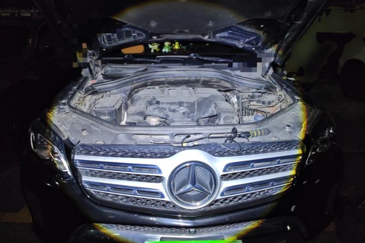 Used Mercedes-Benz GLS-Class  Engine Bay