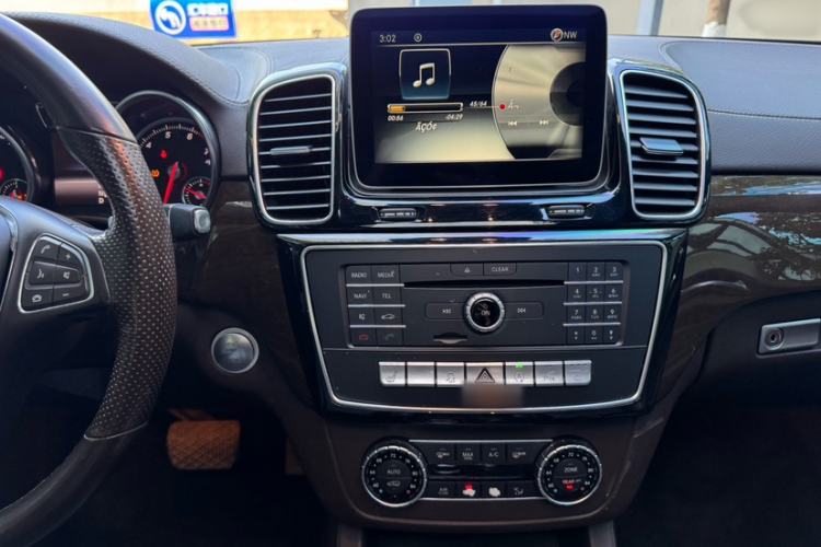Used Mercedes-Benz GLS-Class  Interior 3