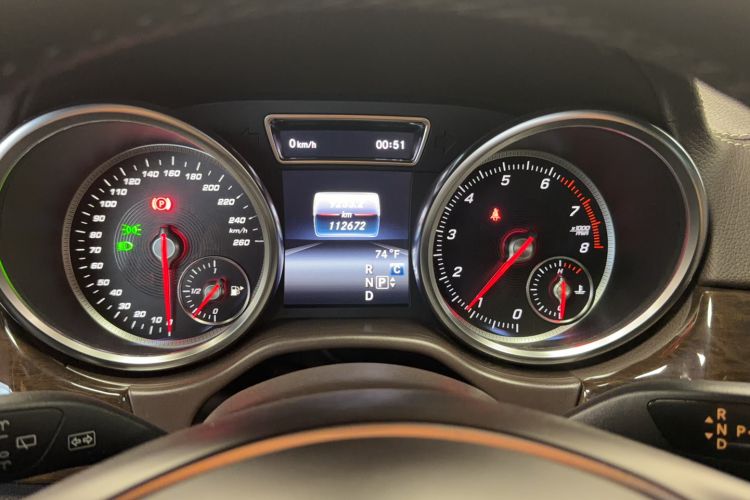 Used Mercedes-Benz GLS-Class  Odometer Close Up