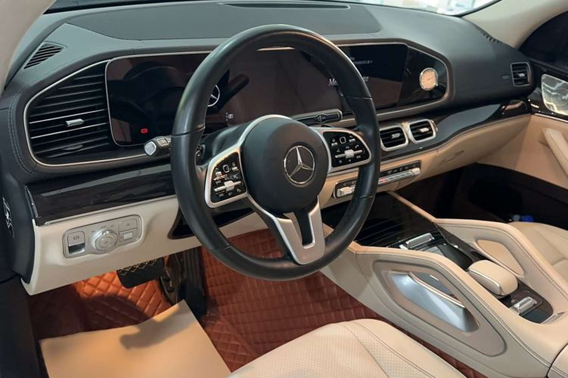 Used Mercedes-Benz GLS-Class  Interior 3