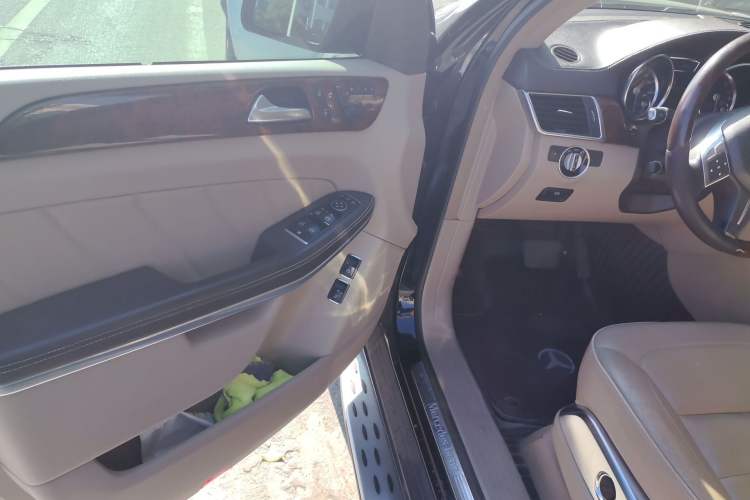 Used Mercedes-Benz GLS-Class  Driver Seat