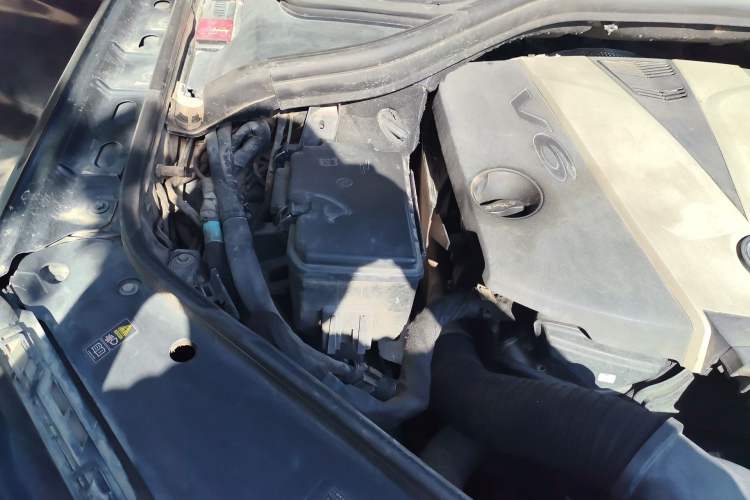 Used Mercedes-Benz GLS-Class  Engine Bay Right