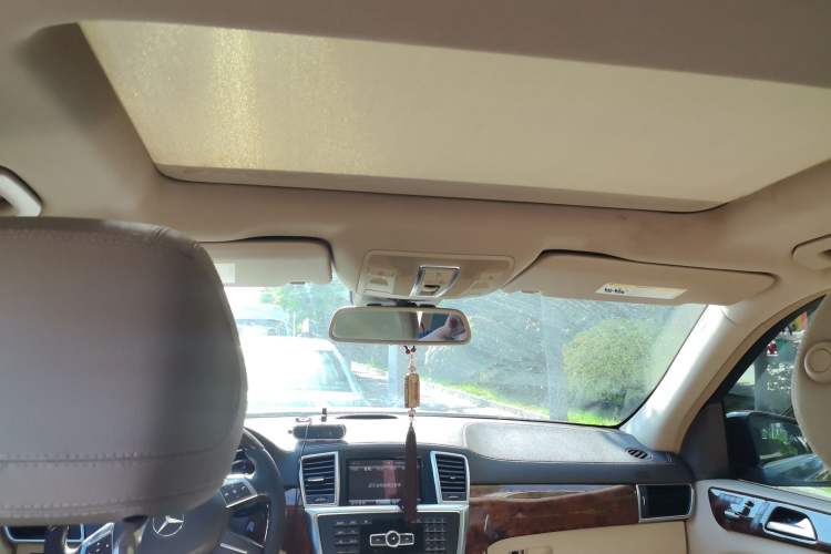Used Mercedes-Benz GLS-Class  Headliner