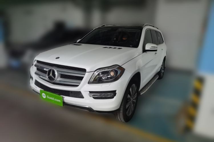 Używany Mercedes-Benz GLS-Class Mercedes-Benz GL450, 2015, 3.0-liter, automatic, gasoline, 7 seats (parallel import) Guazi used car, China used car export, Used car for sale, Used cars, Cheapest cars for sale