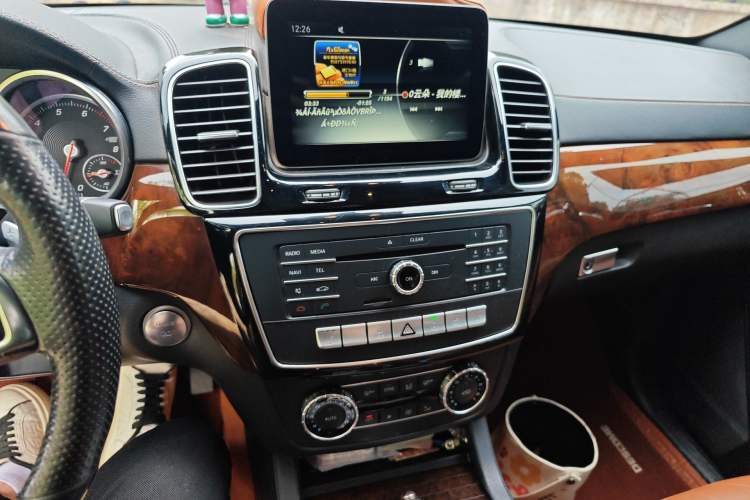 Used Mercedes-Benz GLS-Class  Audio And AC Panel