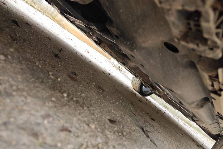Used Mercedes-Benz GLS-Class  Chassis Front Left