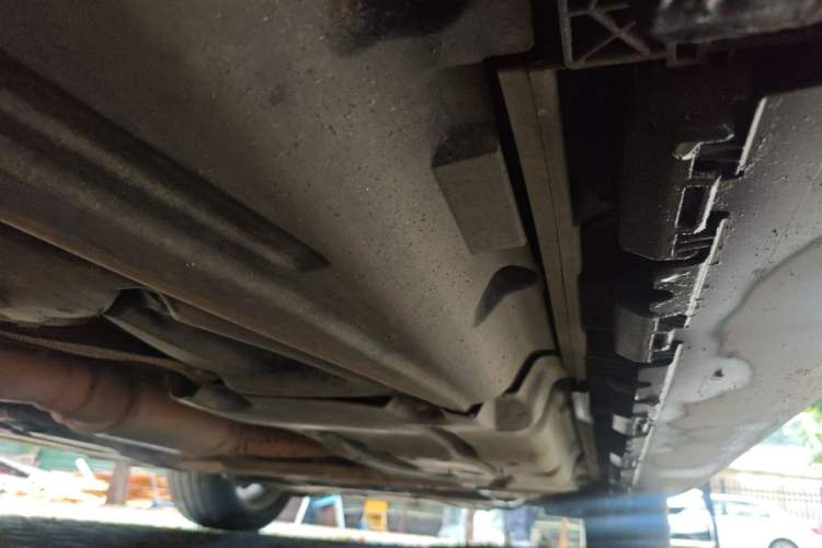 Used Mercedes-Benz GLS-Class  Chassis Rear Right