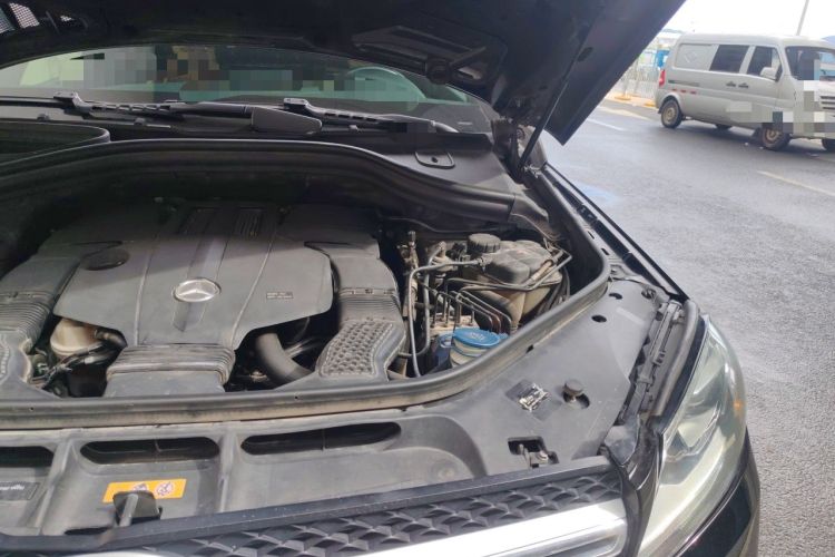 Used Mercedes-Benz GLS-Class  Engine Bay Left