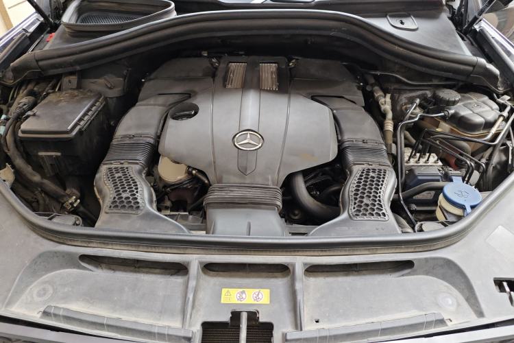 Used Mercedes-Benz GLS-Class 2016 GLS 450 Low-Power Version Middle East Specification Engine Bay