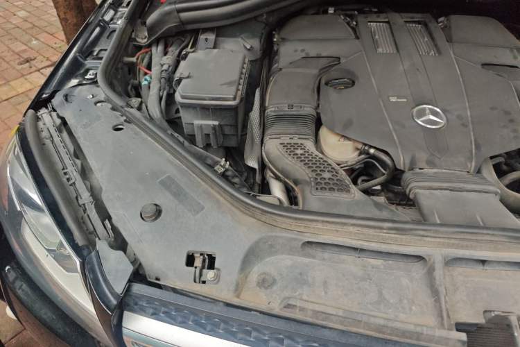 Used Mercedes-Benz GLS-Class  Engine Bay Right